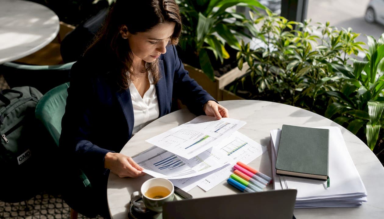 Why IT teams evaluate AI vendors: a 2026 UK guide